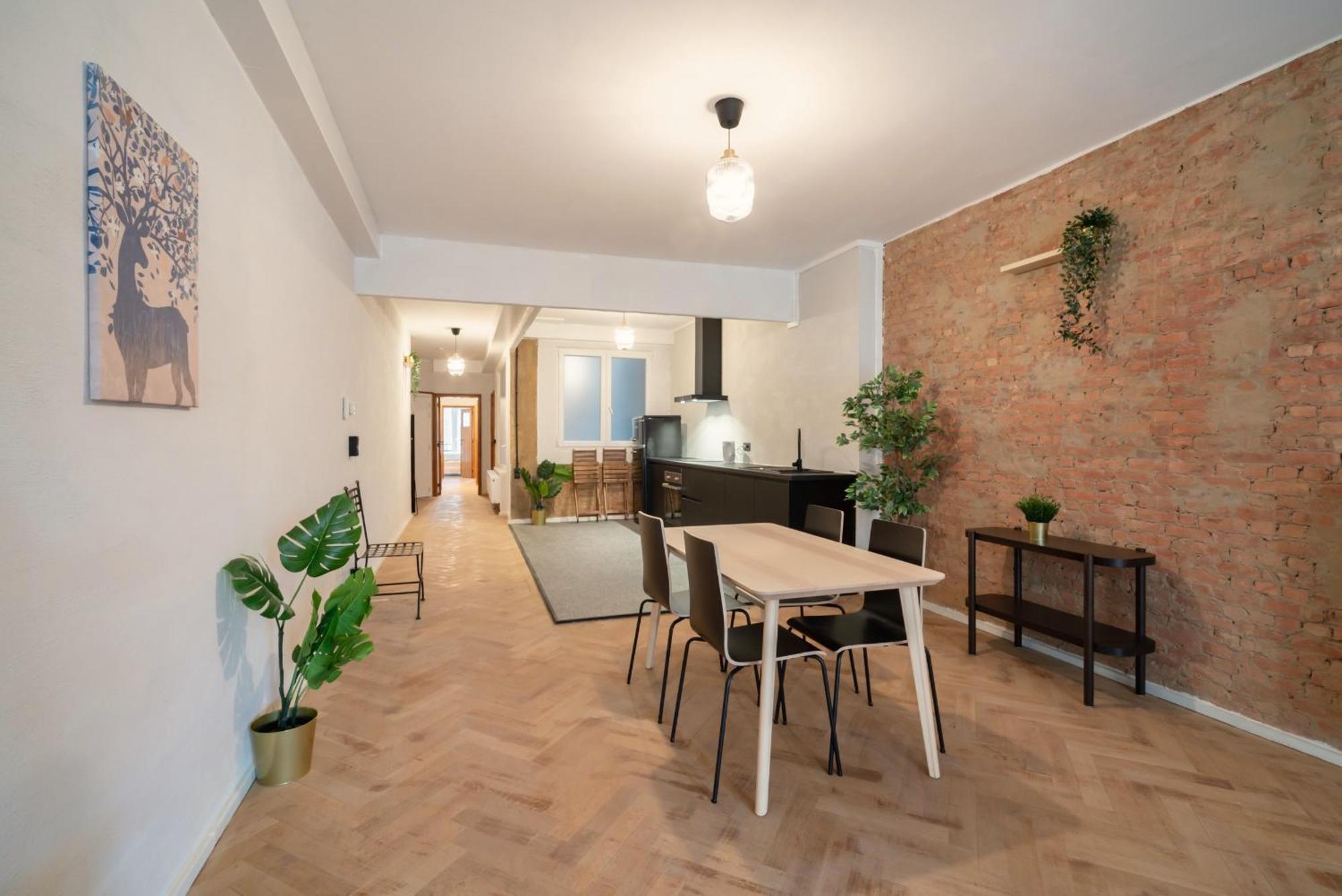 Two-Bedroom Apartments In The Heart Of Antwerp Luaran gambar