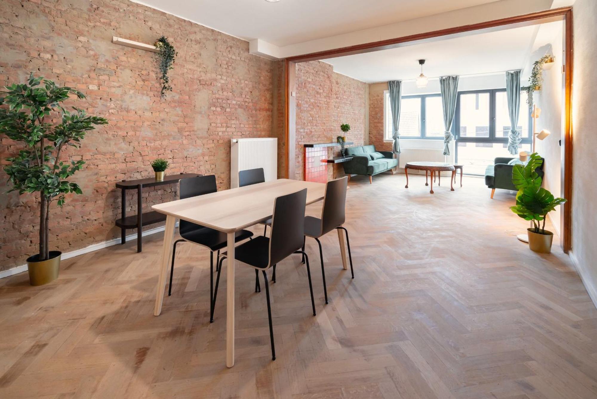 Two-Bedroom Apartments In The Heart Of Antwerp Luaran gambar
